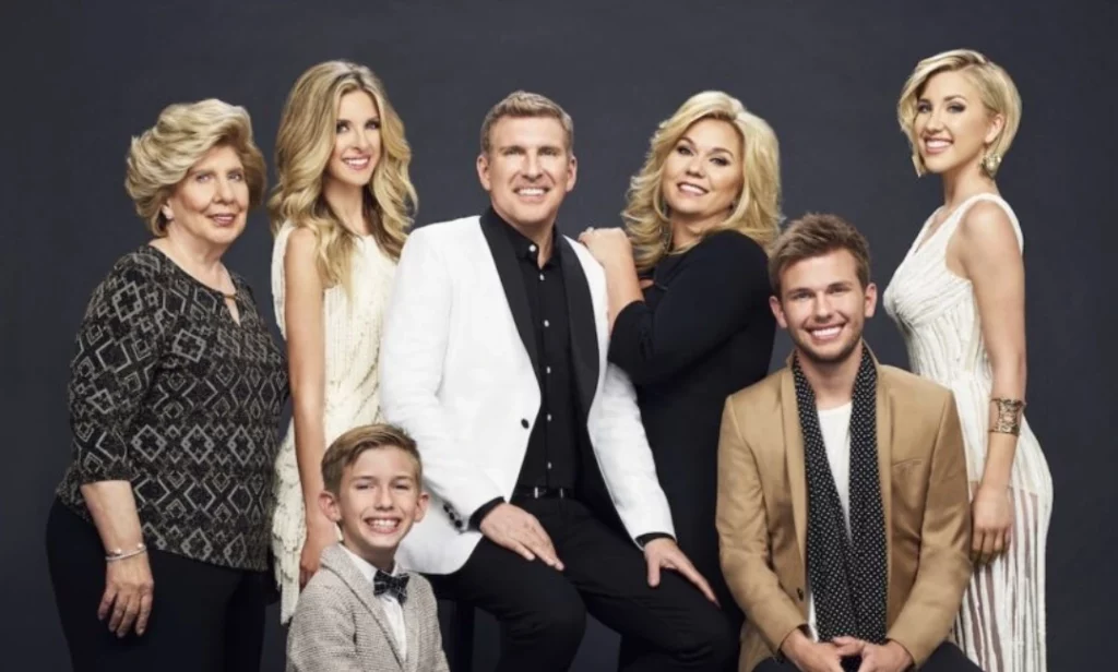 Todd and Julie’s Fresh Return to the Limelight